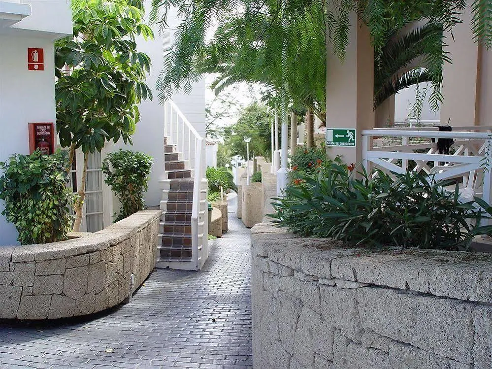 Hotel apartamentowy Lagos De Fanabe Beach Resort Costa Adeje